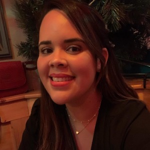 Babysitter required in Dublin Irlanda