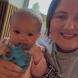 Babysitter required in Ballincollig, Cork, Co. Cork, P31 EW02, Ireland