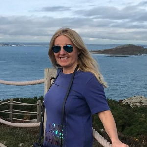 Babysitter required in Swords, County Dublin, Ireland