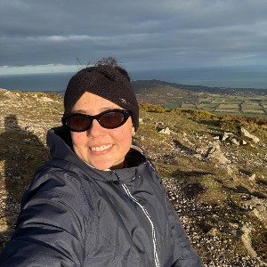 Babysitter required in Booterstown, Dublin, Co. Dublin, Irlanda