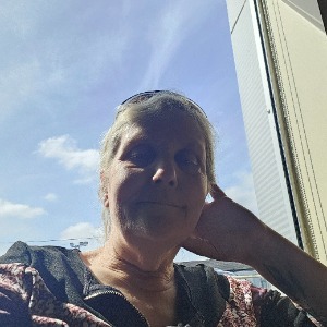 Babysitter required in Clonkeiffy, Co. Cavan, A82 PA99, Ireland