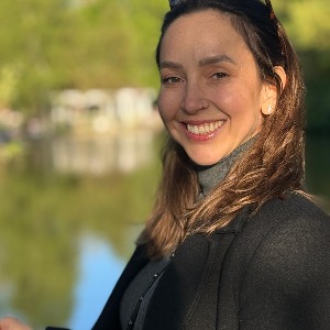 Babysitter required in Dublin 1, Irlanda