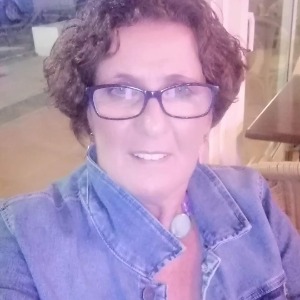 Babysitter required in 9 Castlelawn Athboy Co Meath