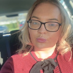 Babysitter required in Carrick-on-Suir, County Tipperary, Ireland