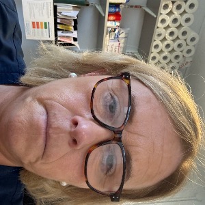 Babysitter required in Glen, Co. Limerick, V94 TH6X, Ireland