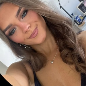 Babysitter required in Kells, County Meath, Ireland