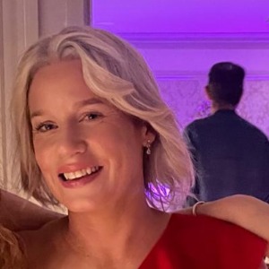 Babysitter required in Tomard, Athy, Co. Kildare, R14 NP79, Ireland