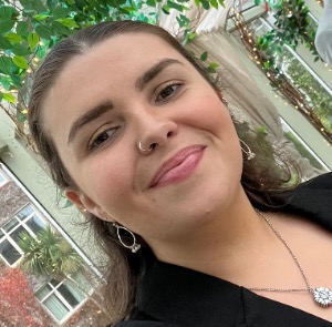 Babysitter required in Knocknagashel East, Co. Kerry, V92 A4X0, Ireland