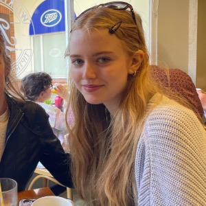 Babysitter required in Galway, Co. Galway, H91 FW95, Ireland