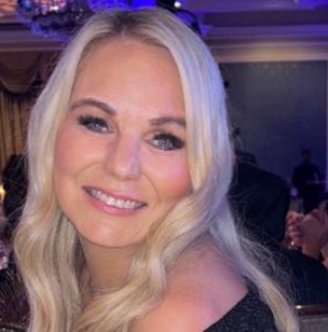 Babysitter required in Moneycarroll, Co. Wicklow, A63 W110, Ireland