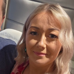 Babysitter required in Loughlohery, Co. Tipperary, E21 C815, Ireland