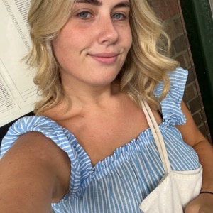 Babysitter required in Dublin 6, Ireland