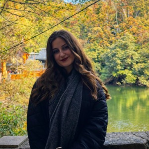 Babysitter required in Turloughmore, County Galway, Irlanda