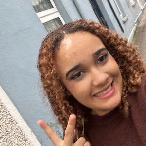 Babysitter required in Cork City, County Cork, Ireland