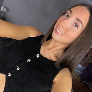 Babysitter required in Ballymaclawrence, Co. Cork, P51 CF88, Ireland