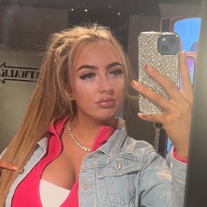 Babysitter required in Cappanouk, County Limerick, V94 VRF4, Ireland