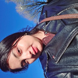 Babysitter required in Aylesbury, Ballintemple, Cork, T12 XN0F, Ireland