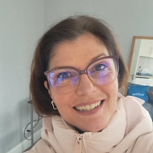 Babysitter required in Dublin, Co. Dublin, D07 YK30, Ireland