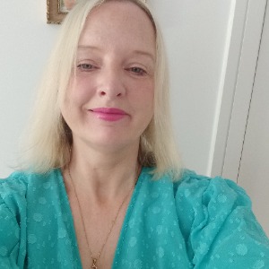 Babysitter required in Carpenterstown, Dublin, Ireland