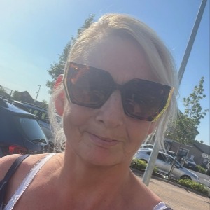 Babysitter required in Carna, Co. Galway, H91, Ireland