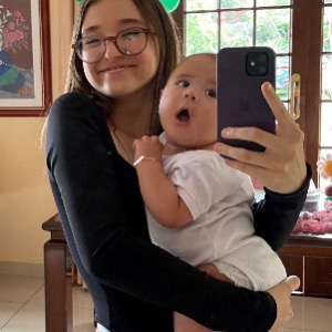 Babysitter required in Victorian Quarter, Cork, Co. Cork, T23, Ireland