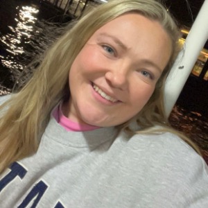 Babysitter required in D&uacute;n Laoghaire, Dublin, Co. Dublin, A96, Ireland
