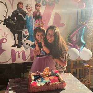 Babysitter required in Drishoge, Carrick-On-Shannon, Co. Roscommon, N41 E102, Irlanda