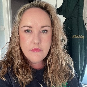 Babysitter required in Gibbons, Dublin, Co. Dublin, D24 E3E9, Ireland