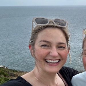 Babysitter required in Monkstown, Dublin, Ireland