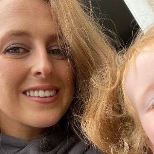 Babysitter required in Derraugh, County Laois, R32 EY63, Ireland