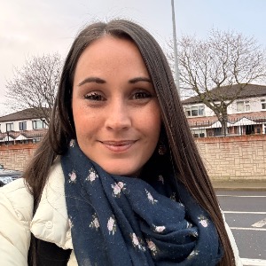 Babysitter required in Leopardstown, Dublin, Ireland