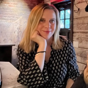 Babysitter required in Cork, Ireland