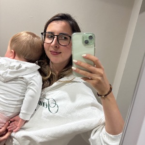 Babysitter required in Dublin 8, Ireland