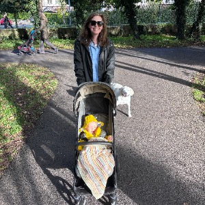 Babysitter required in Astagob, Dublin, Co. Dublin, D15 A336, Ireland